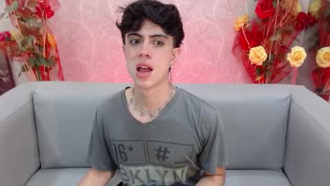 Snapshot of star_boyx chatting on September 22, 9:03 pm star_boyx online show from September 22, 9:03 pm