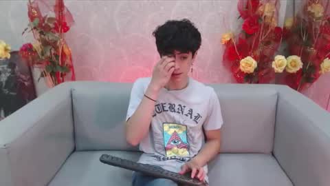 Snapshot of star_boyx chatting on September 15, 8:43 pm star_boyx online show from September 15, 8:43 pm