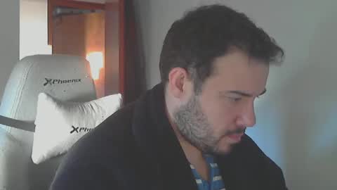 Snapshot of stark_86 chatting on January 12, 8:04 am stark_86 online show from January 12, 8:04 am