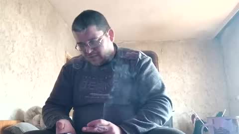 Snapshot of stefan90pt chatting on February 26, 9:21 am Stefan online show from February 26, 9:21 am