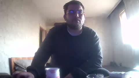 Snapshot of stefan90pt chatting on December 20, 6:50 am Stefan online show from December 20, 6:50 am
