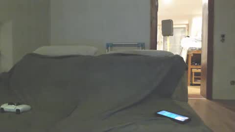 Snapshot of stefangeil123 chatting on January 11, 10:29 am stefangeil123 online show from January 11, 10:29 am