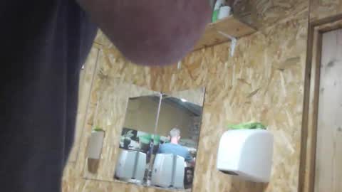 eros online show from November 17, 10:46 pm