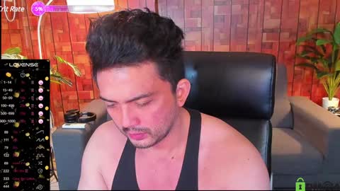 Snapshot of steffan_sebastian chatting on December 7, 2:31 am STEFFAN online show from December 7, 2:31 am