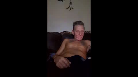 stefy1037 online show from December 5, 8:10 am