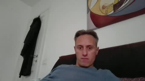 sten015 online show from October 21, 12:41 pm