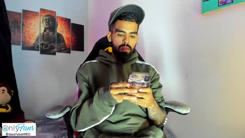    ................     online show from January 10, 6:31 am