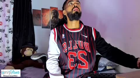    ................     online show from January 7, 11:35 pm