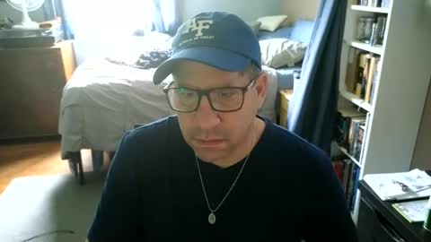 stephenhal9 online show from May 22, 2:22 pm
