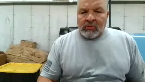 steved6001 online show from October 12, 1:16 pm