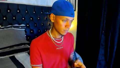 STEVEN WOLL online show from January 15, 11:51 pm