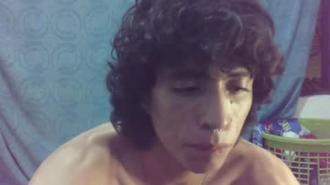 Snapshot of stevenrole69 chatting on December 21, 9:44 am stevenrole online show from December 21, 9:44 am