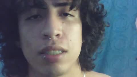 Snapshot of stevenrole69 chatting on February 18, 5:31 am stevenrole online show from February 18, 5:31 am