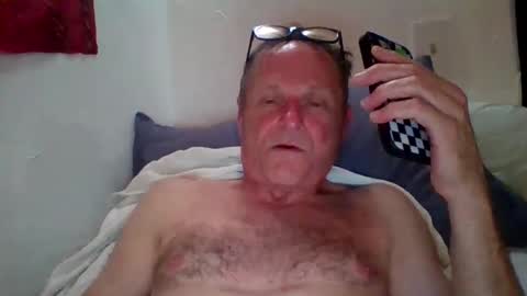 steviehard7 online show from October 11, 2:59 am