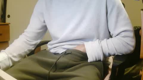 Chillguy online show from December 8, 5:07 am