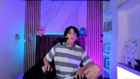 Sthepano  online show from April 14, 3:39 am