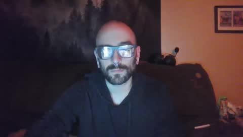 Snapshot of stickywhiteslime chatting on September 19, 7:31 am stickywhiteslime online show from September 19, 7:31 am