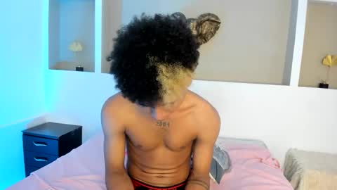 Stiven  online show from October 22, 9:18 pm