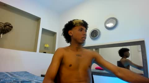 Stiven  online show from November 10, 8:14 pm