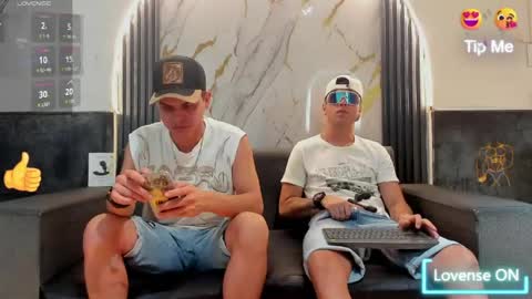 friends online show from May 28, 3:37 am