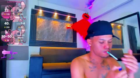 friends online show from October 17, 5:33 am