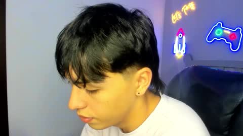 Stiwen online show from October 10, 7:18 pm