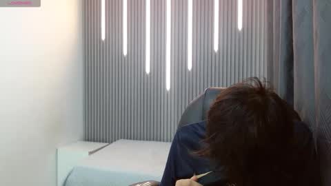 Stiwen online show from February 24, 5:14 pm