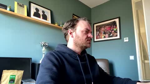 Snapshot of stonednboner chatting on March 4, 9:29 am Stonerboner online show from March 4, 9:29 am