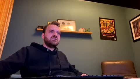 Snapshot of stonednboner chatting on December 2, 5:57 pm Stonerboner online show from December 2, 5:57 pm