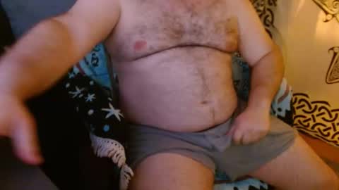 Stonerbear42 online show from December 13, 9:30 pm