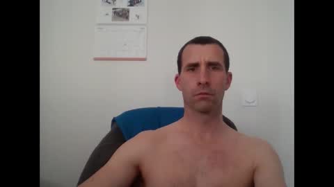 Snapshot of storanex chatting on February 17, 4:04 pm storanex online show from February 17, 4:04 pm