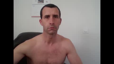 Snapshot of storanex chatting on February 18, 4:16 pm storanex online show from February 18, 4:16 pm