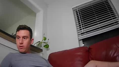 Snapshot of str8stuntcox chatting on September 26, 3:26 am Str8StuntCox online show from September 26, 3:26 am