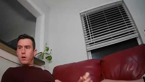 Snapshot of str8stuntcox chatting on September 25, 3:16 am Str8StuntCox online show from September 25, 3:16 am