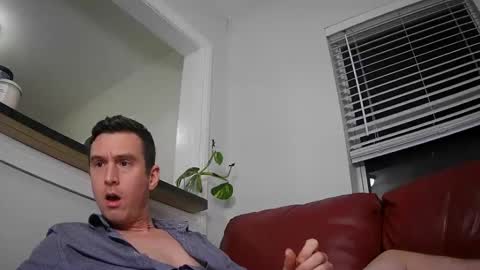 Snapshot of str8stuntcox chatting on October 7, 3:54 am Str8StuntCox online show from October 7, 3:54 am