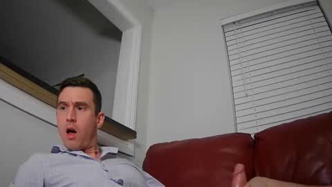 Snapshot of str8stuntcox chatting on December 30, 5:15 am Str8StuntCox online show from December 30, 5:15 am