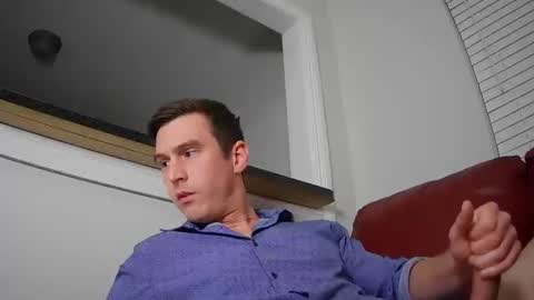 Snapshot of str8stuntcox chatting on December 3, 4:46 am Str8StuntCox online show from December 3, 4:46 am