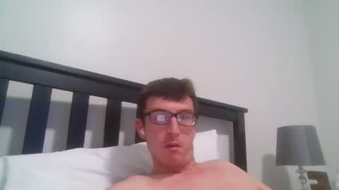 Snapshot of str8stuntcox chatting on December 10, 4:24 am Str8StuntCox online show from December 10, 4:24 am