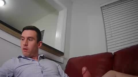 Snapshot of str8stuntcox chatting on January 7, 6:17 am Str8StuntCox online show from January 7, 6:17 am