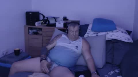 Snapshot of stranger1966 chatting on September 22, 8:52 pm Stranger online show from September 22, 8:52 pm