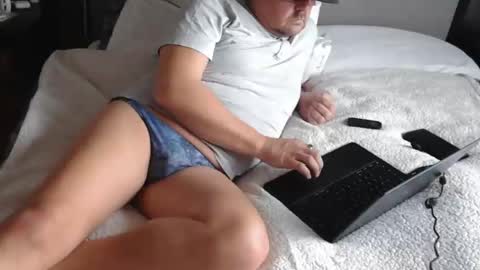 Snapshot of stranger_thing8 chatting on October 30, 11:55 am Strange Thing online show from October 30, 11:55 am