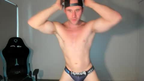 streatmeat online show from November 15, 8:55 pm