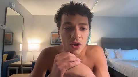 Stretch online show from November 11, 4:45 pm