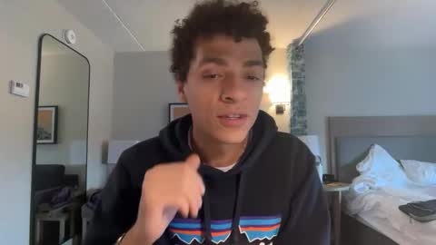 Stretch online show from November 26, 5:38 pm