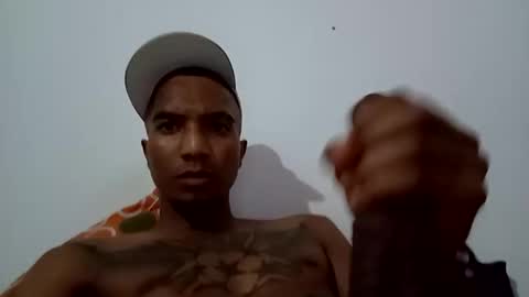 stronganddelicious online show from November 21, 5:06 am