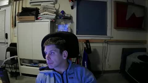 stturbo online show from December 22, 11:35 pm