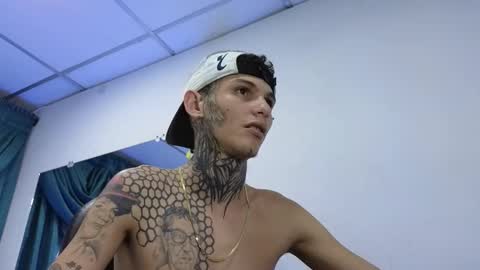 stuart_boy_ online show from February 20, 3:56 am