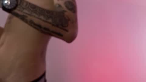 stuart_boy_ online show from September 11, 9:25 pm