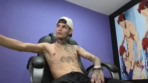 stuart_boy_ online show from December 28, 3:26 am