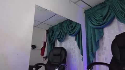 stuart_boy_ online show from January 6, 3:09 am